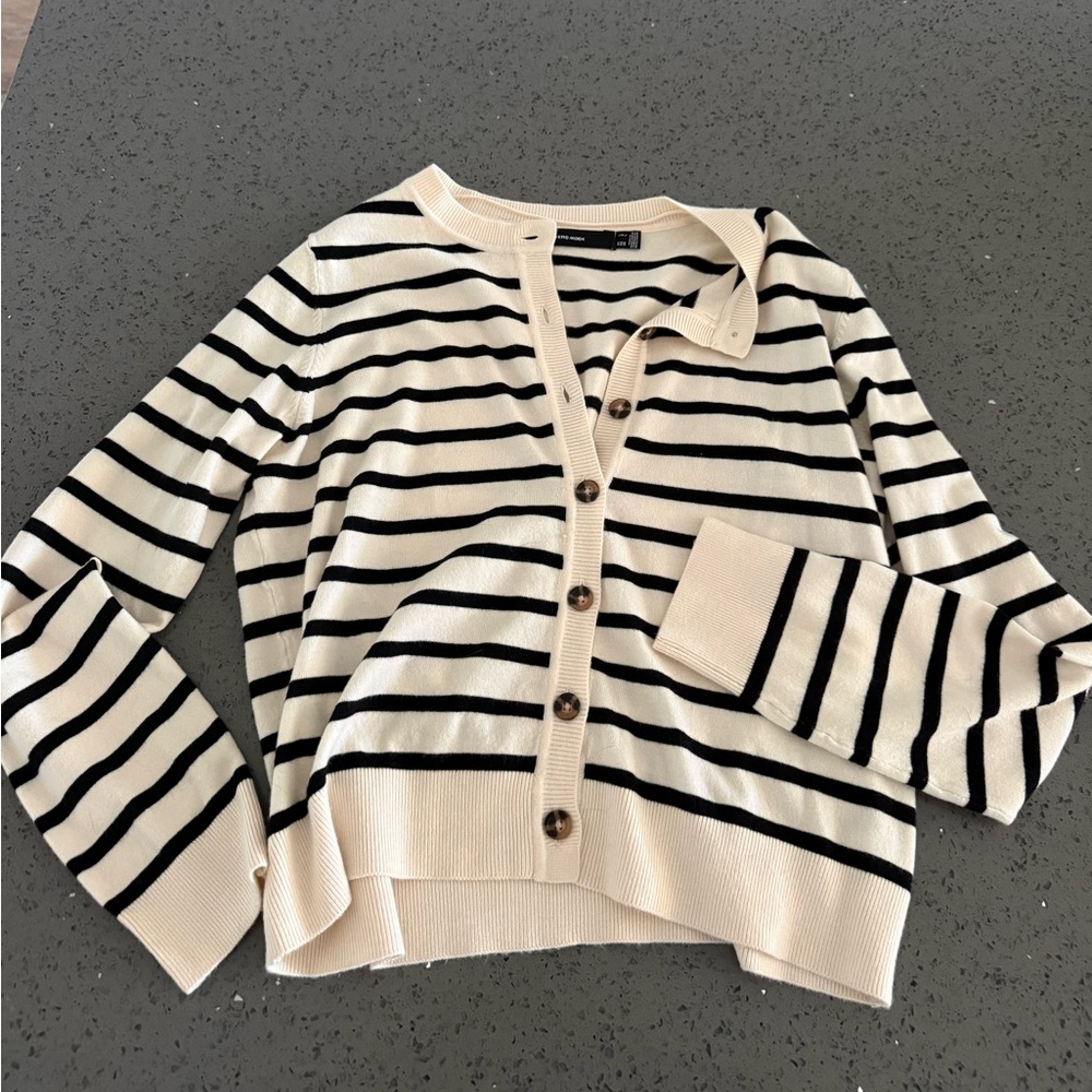 Vero Moda Black and Cream Women's Sweater